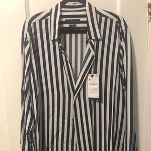 XL Zara Blue/White strip button up